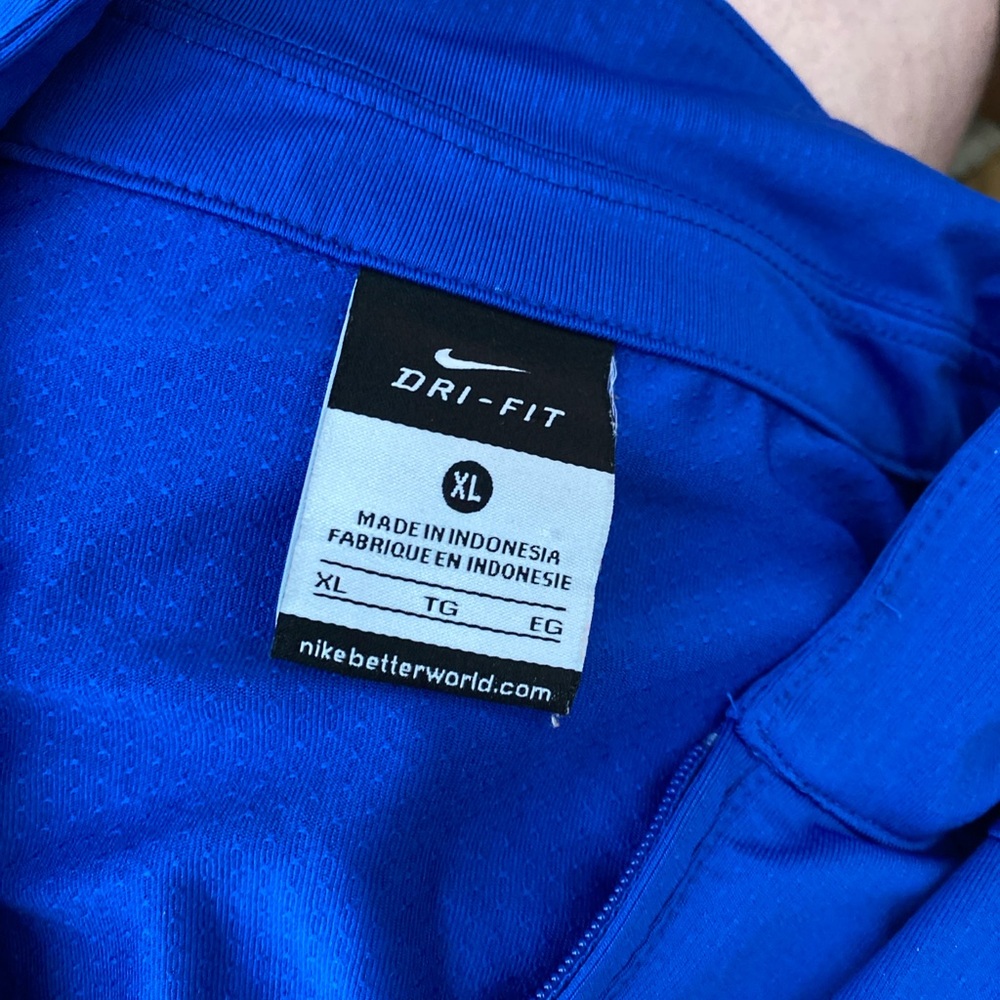 Nike Dri-FIT Element Quarter Zip Running Pullover – Royal Blue – XL - Picture 2 of 5